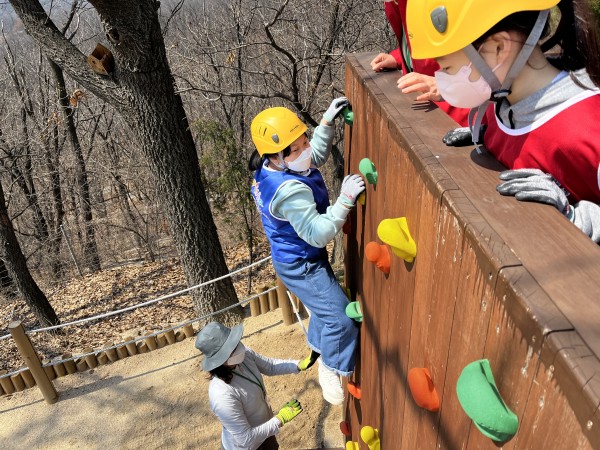 c2ee3aac9ab76863cd482083439f93cd_1652084