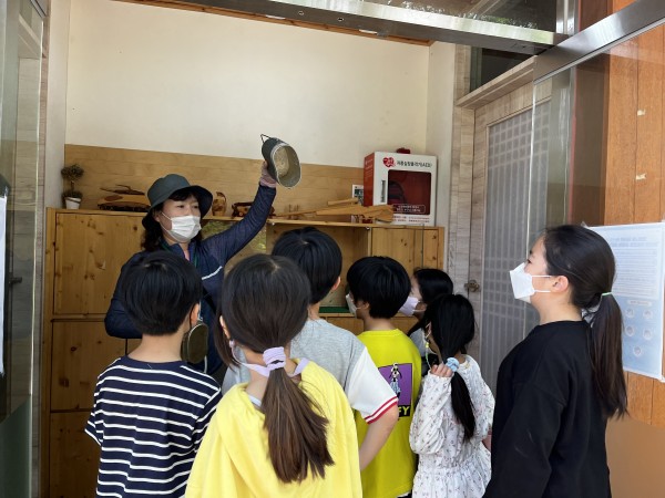 c2ee3aac9ab76863cd482083439f93cd_1652084